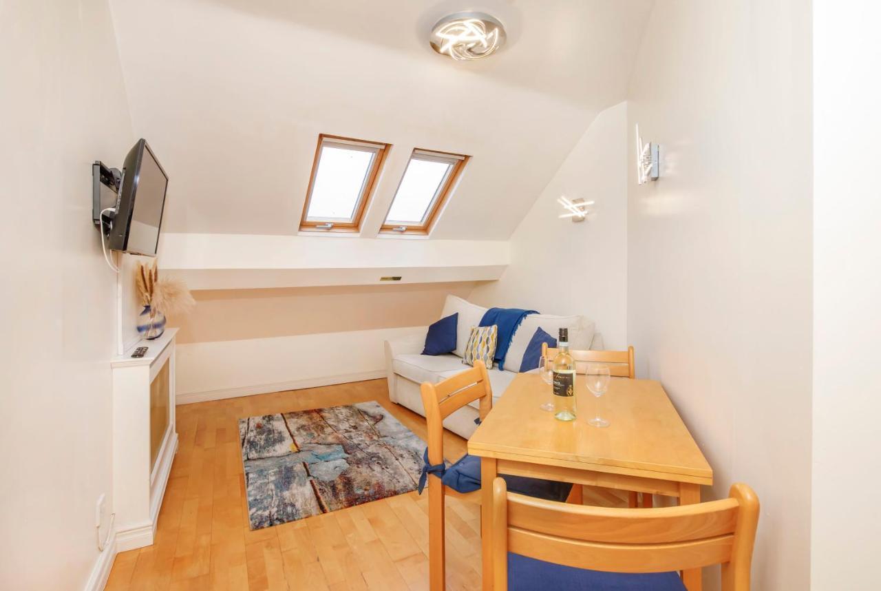 Shambles Suites In The Centre Of York, Sleeps 16 Eksteriør billede