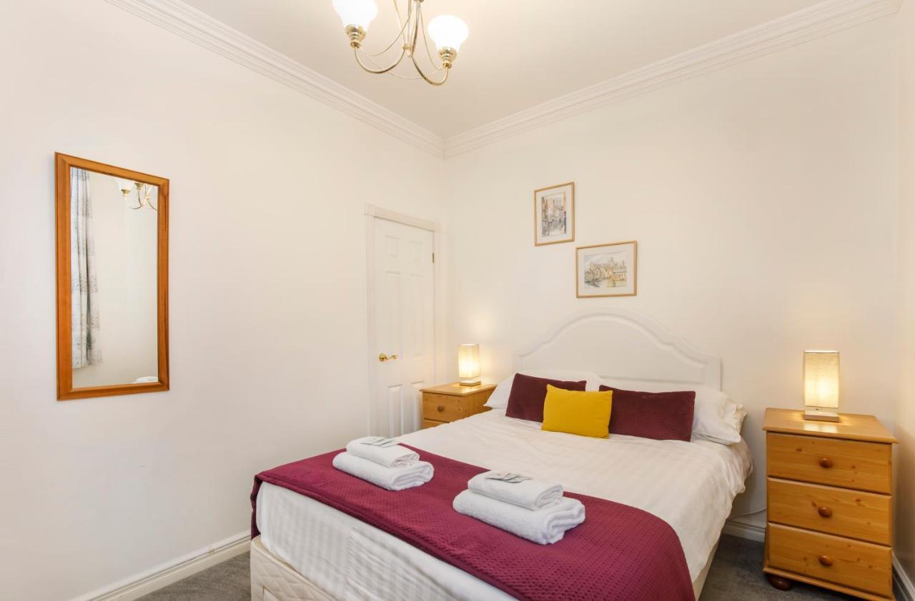 Shambles Suites In The Centre Of York, Sleeps 16 Eksteriør billede
