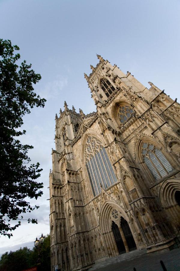 Shambles Suites In The Centre Of York, Sleeps 16 Eksteriør billede